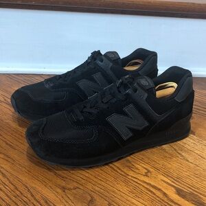 New Balance 574 Core Pack - TRIPLE BLACK - Size 11 Men’s